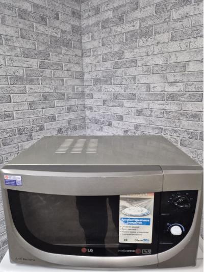 Микроволновая печь LG MH 6024